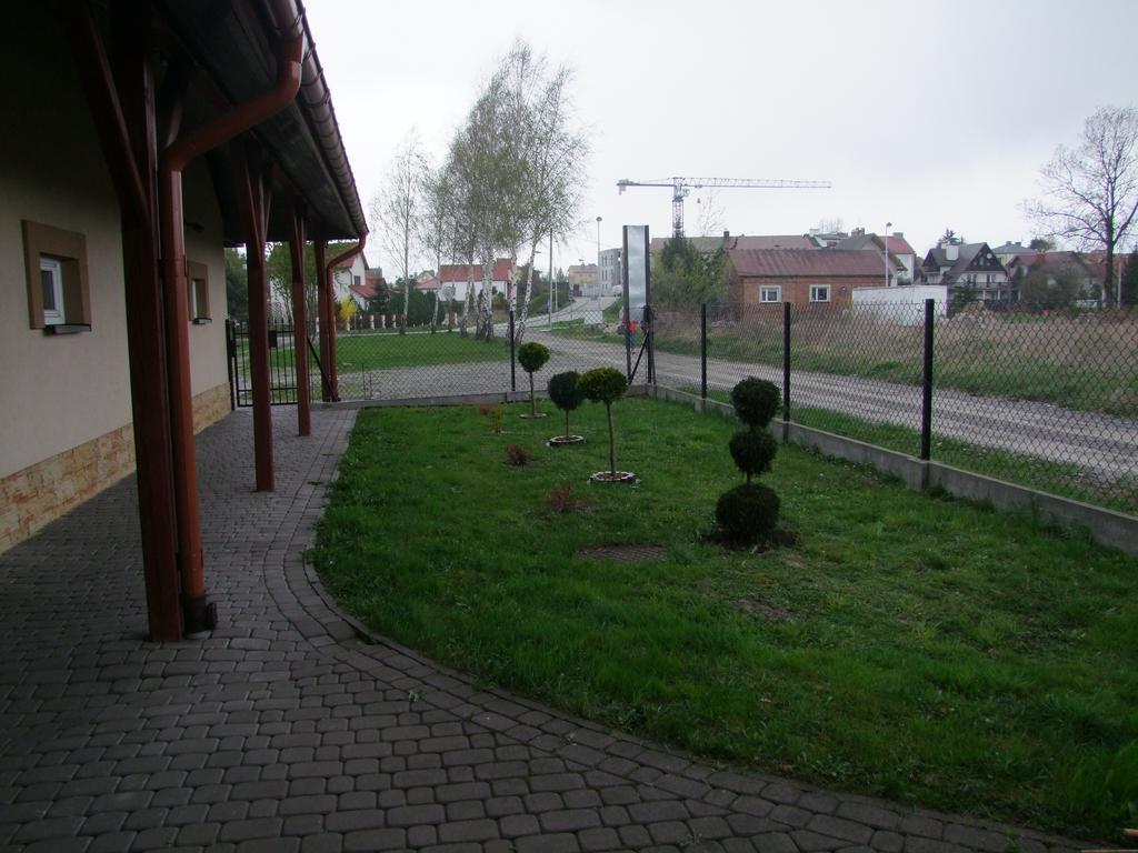 Warnenczyka 85A Bezplatny Parking, Faktura, Prywatna Lazienka, Klimatyzacja Ряшів Екстер'єр фото